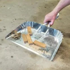 Quickie Dust Pan -Home Sales Store 31061128 2